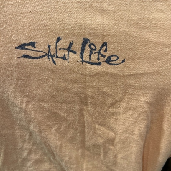 Salt Life t shirt size large in GUC - Picture 3 of 5
